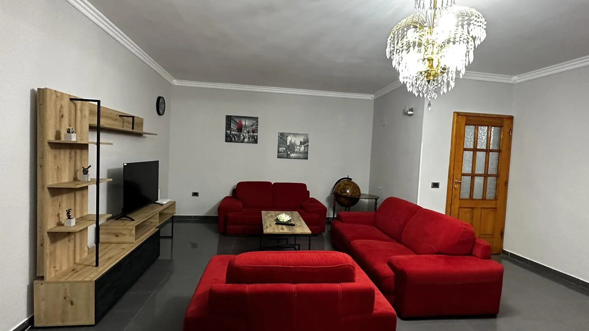 Apartment Tirana Treasure: Chic 2Br-Apartment 8Min To Skanderbeg Place Albania