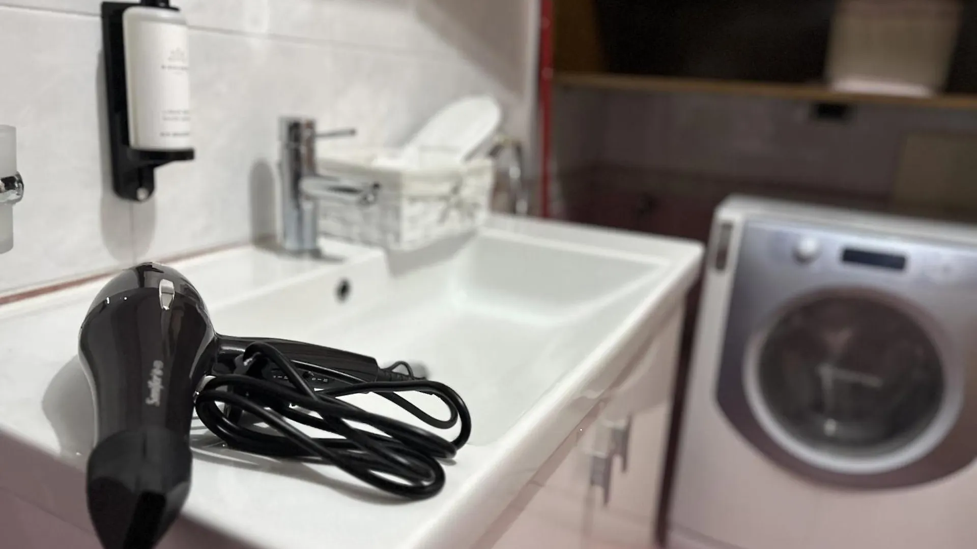 Tirana Treasure: Chic 2Br-Apartment 8Min To Skanderbeg Place