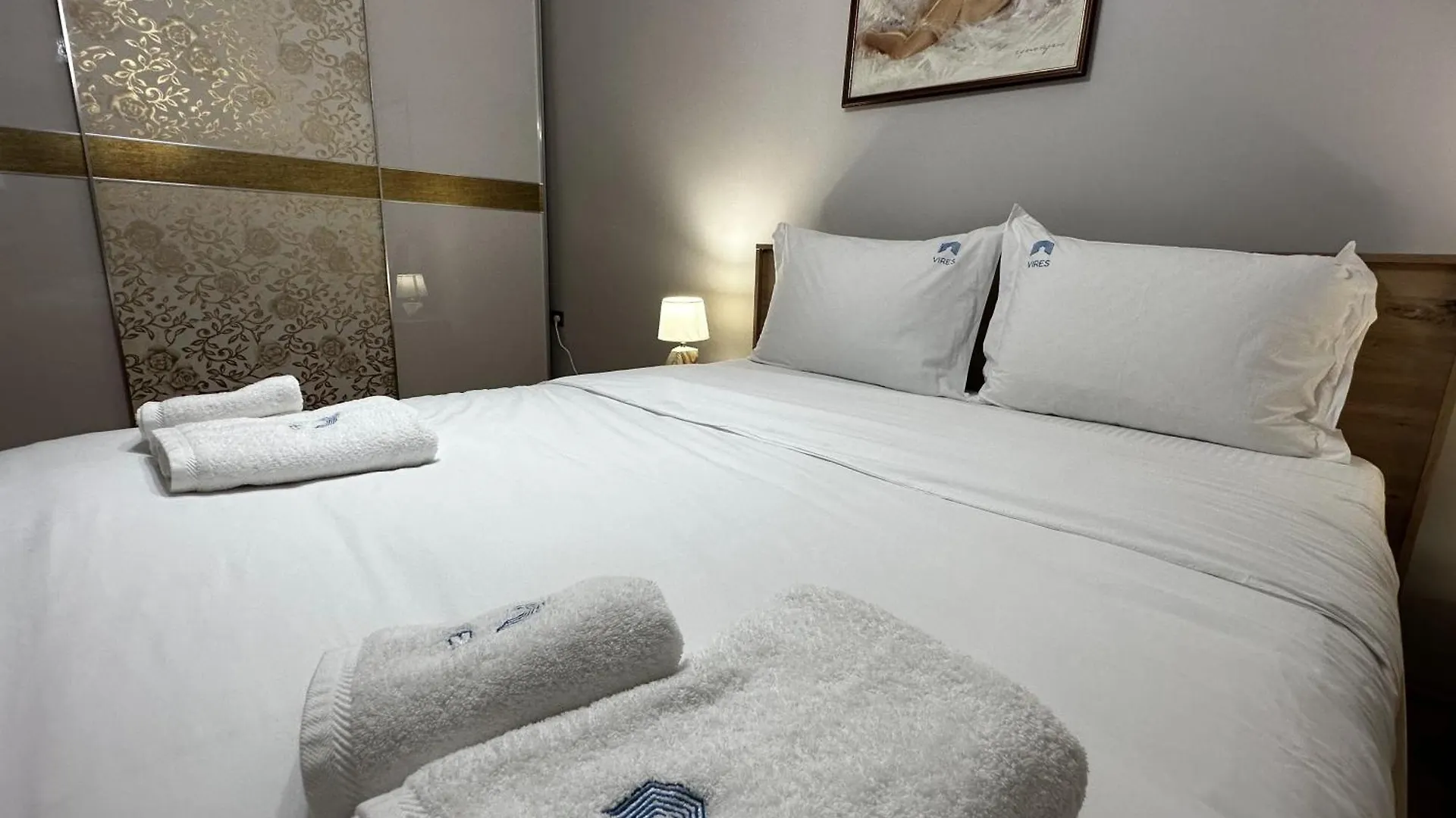 Tirana Treasure: Chic 2Br-Apartment 8Min To Skanderbeg Place 0*,  Albania