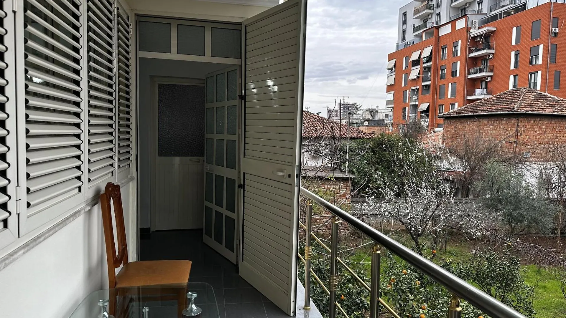 Tirana Treasure: Chic 2Br-Apartment 8Min To Skanderbeg Place 0*,  Albania